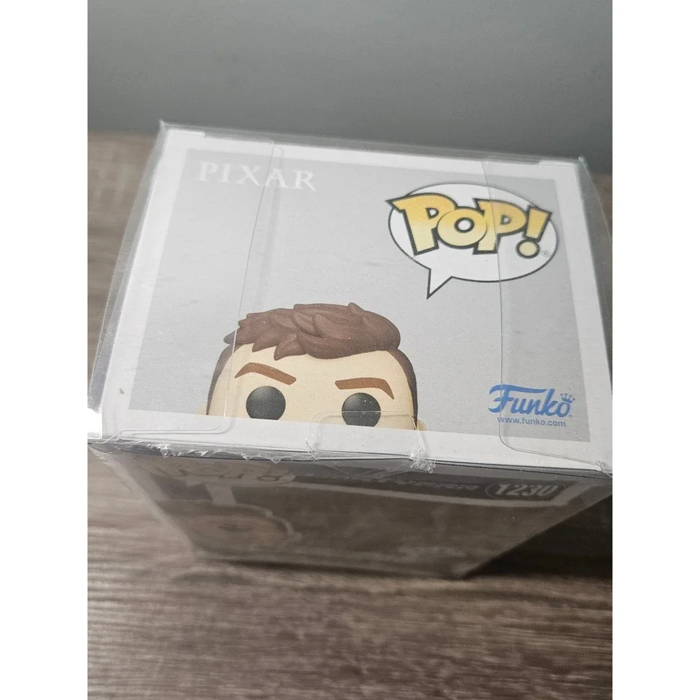 Funko Pop Disney Pixar Lightyear Buzz Lightyear Space Ranger Alpha Exclusive